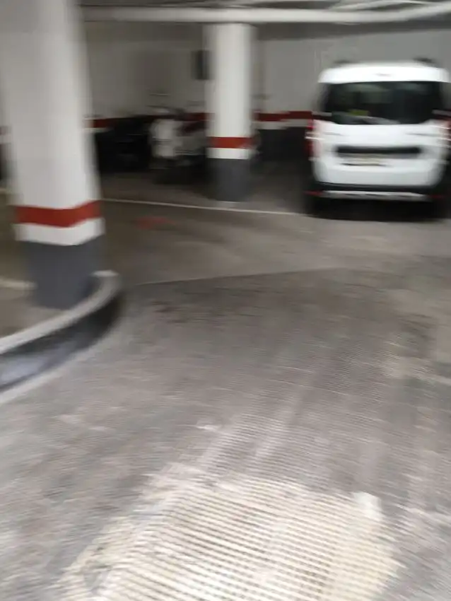 Aparcament de Garatge de lloguer en Valencia