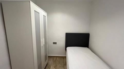 Foto 3 de Piso para compartir en Calle de Mariano Luiña, Centro, Alicante