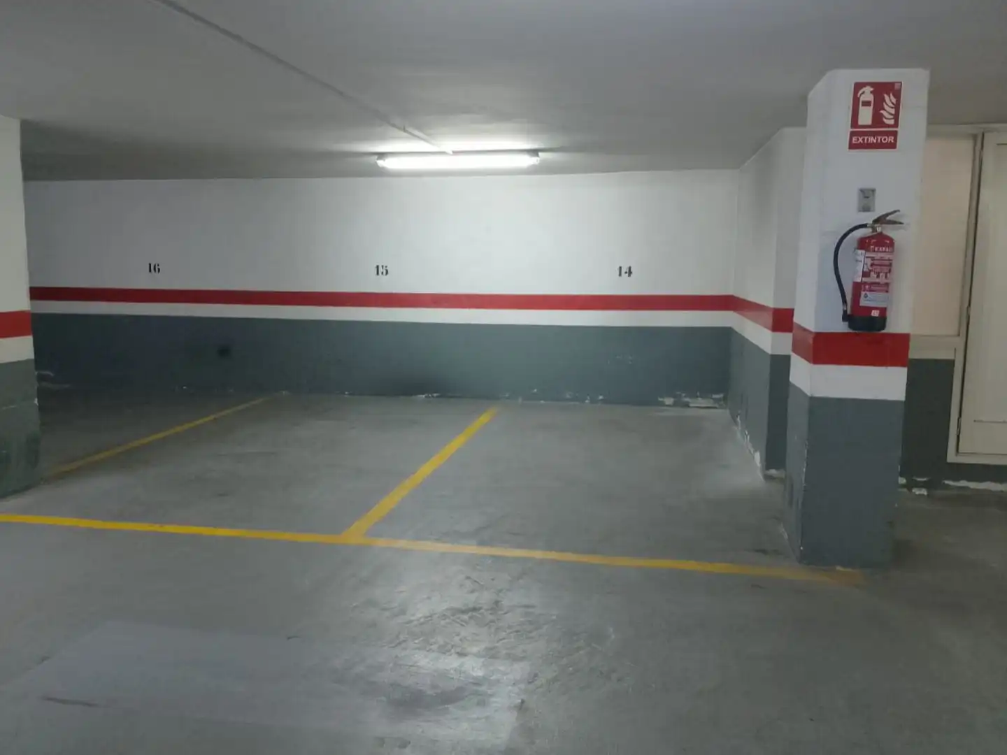 Parking of Garage for rent in Barcelona