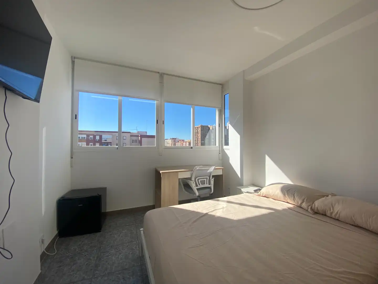 Schlafzimmer von Wohnungen zur untervermieten in Valencia mit Klimaanlage, Möbliert und Ofen