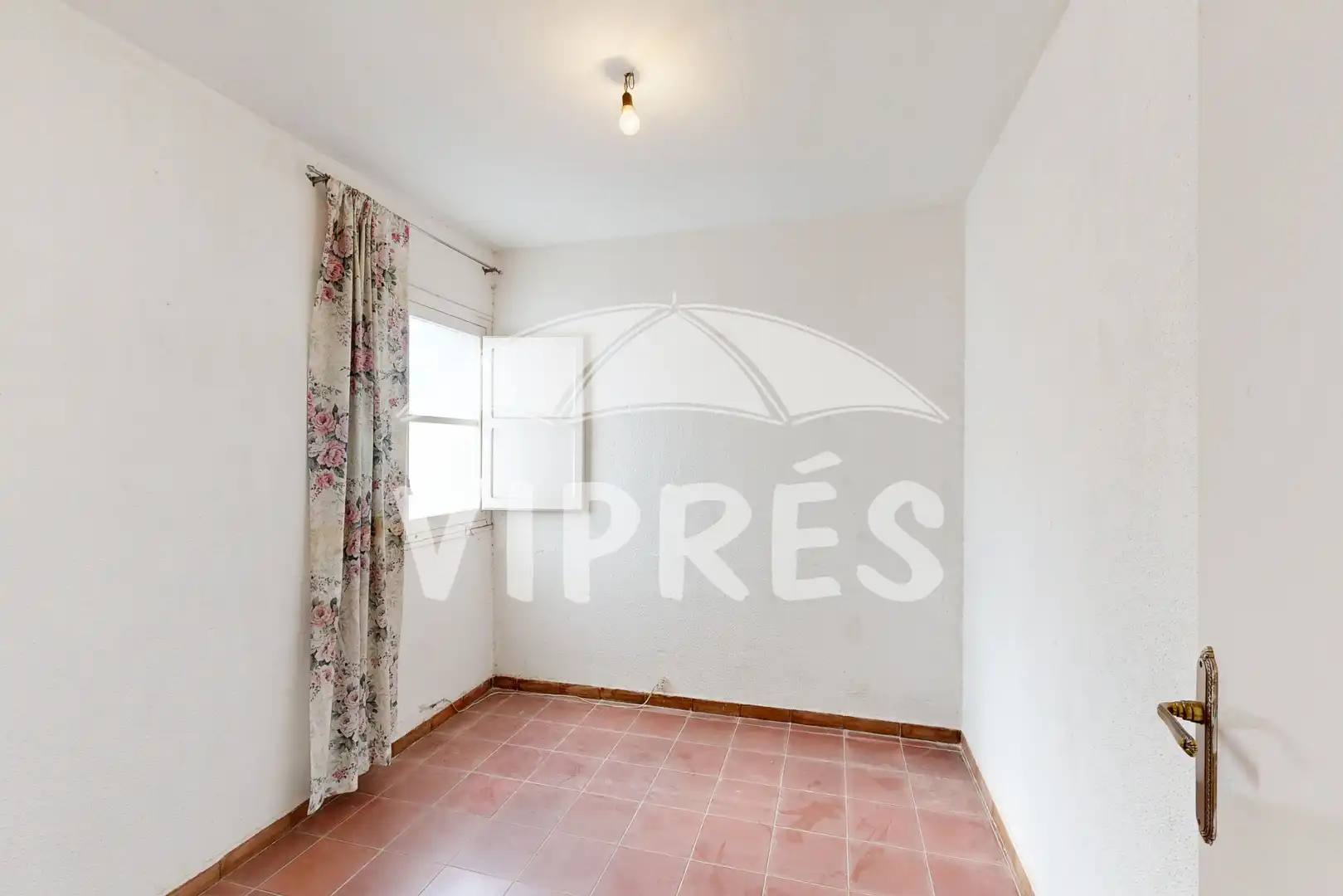 Schlafzimmer von Wohnung zum Verkauf in Cáceres