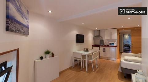 Foto 2 de Pis de lloguer a El Poble Sec - Parc de Montjuïc,  Barcelona Capital