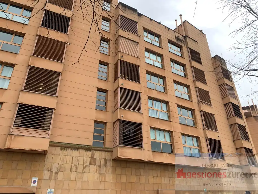 Habitación en Calle Auntzetxeta, Masustegi - Monte Caramelo