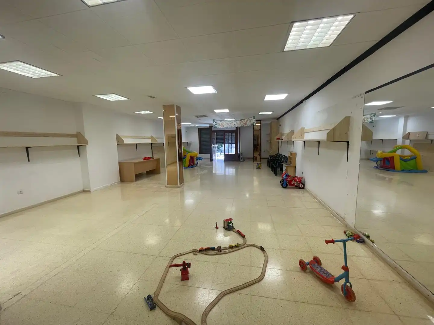 Business premises for sale in Camí de Mas d’en Gual 58, imagen 4