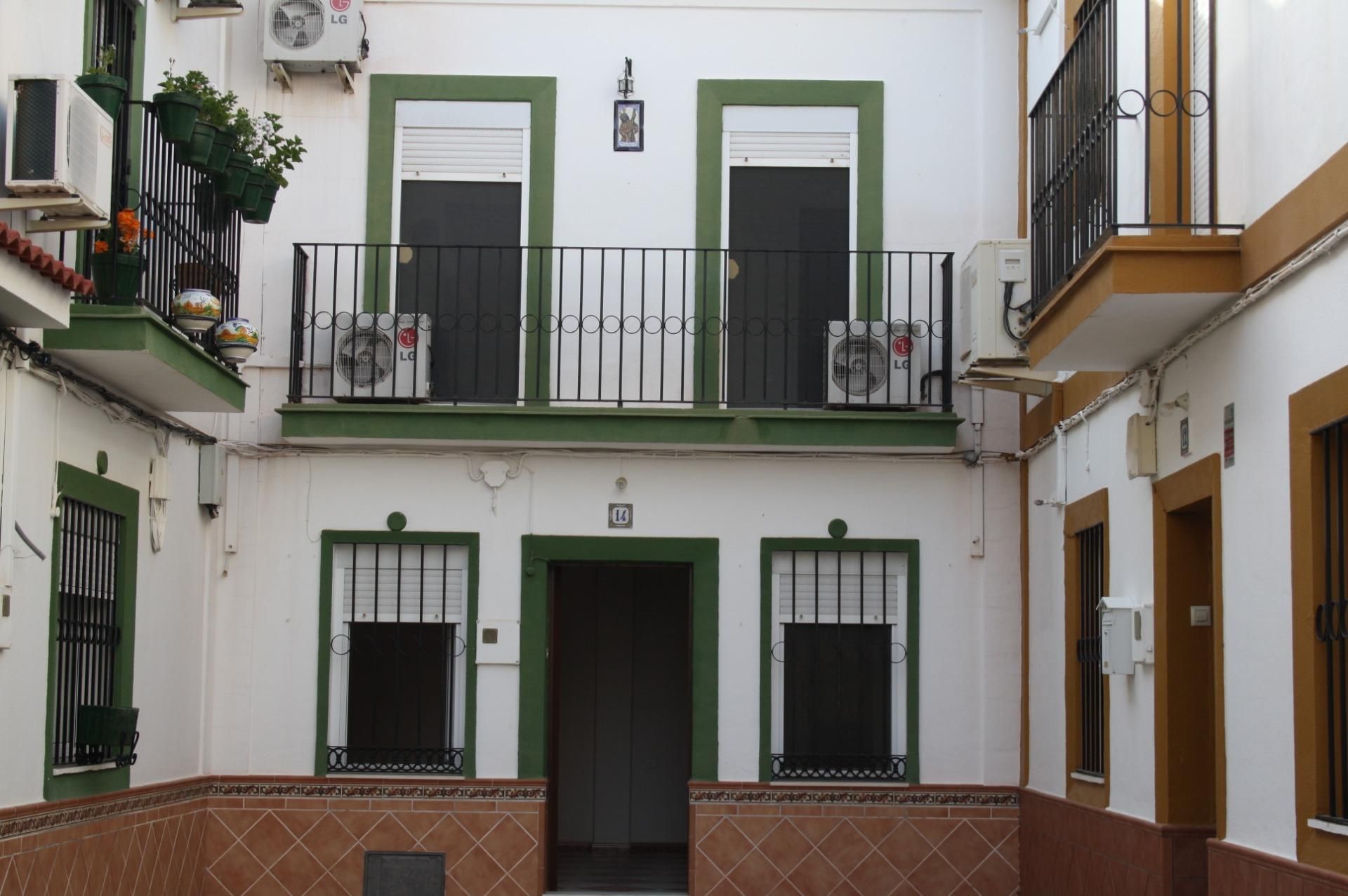 Single-family semi-detached for sale in Pasaje FLORES, 14, Carrión de los Céspedes