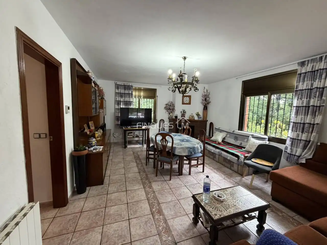 Sala d'estar de Casa o xalet en venda en Maçanet de la Selva amb Calefacció, Jardí privat i Terrassa