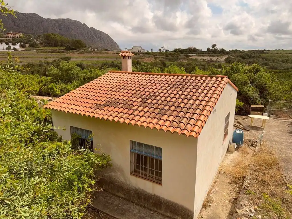Vista exterior de Finca rústica en venda en Sanet y Negrals amb Calefacció i Jardí privat
