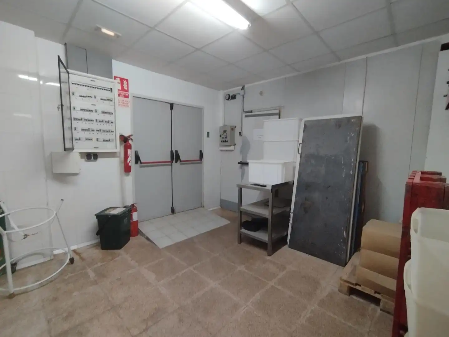 Local en venta en Calabardina