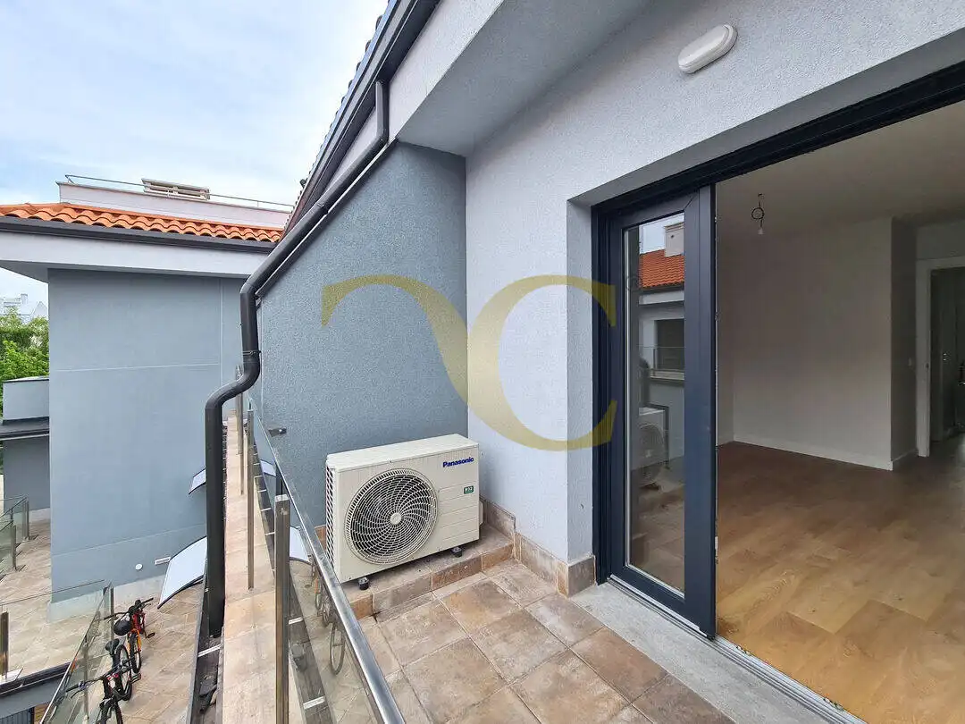 Terrassa de Dúplex en venda en Gijón  amb Calefacció, Terrassa i Traster