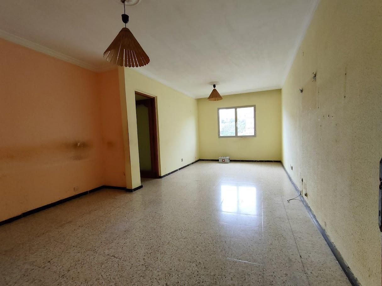 Sala d'estar de Pis en venda en Las Palmas de Gran Canaria