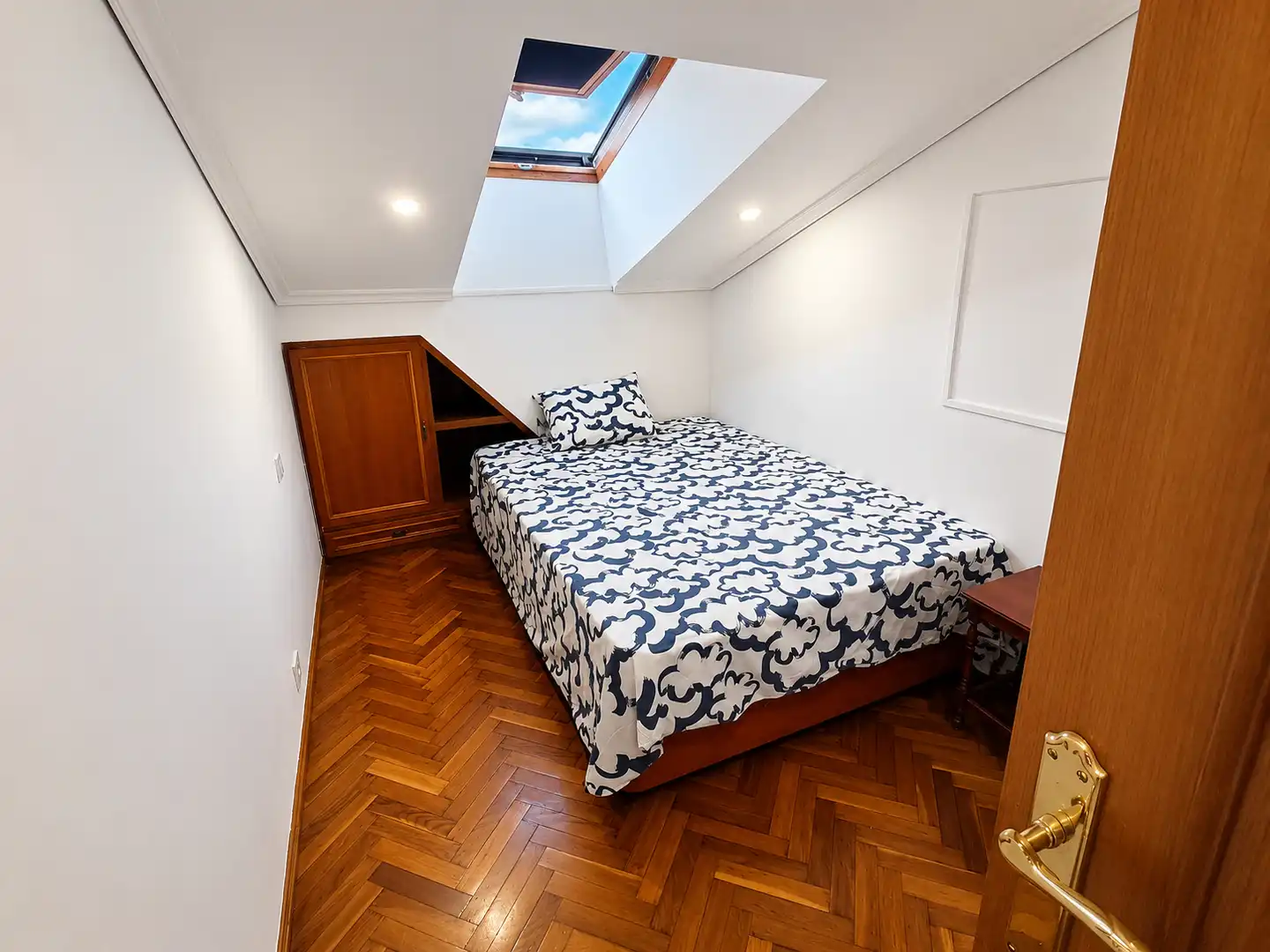 Habitación de Piso de alquiler en Santander con Amueblado y Horno
