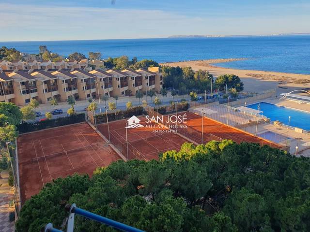 Piso en Venta en Cabo de las Huertas