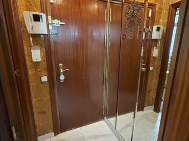 Piso con ascensor en venta en Calle de Belzunegui