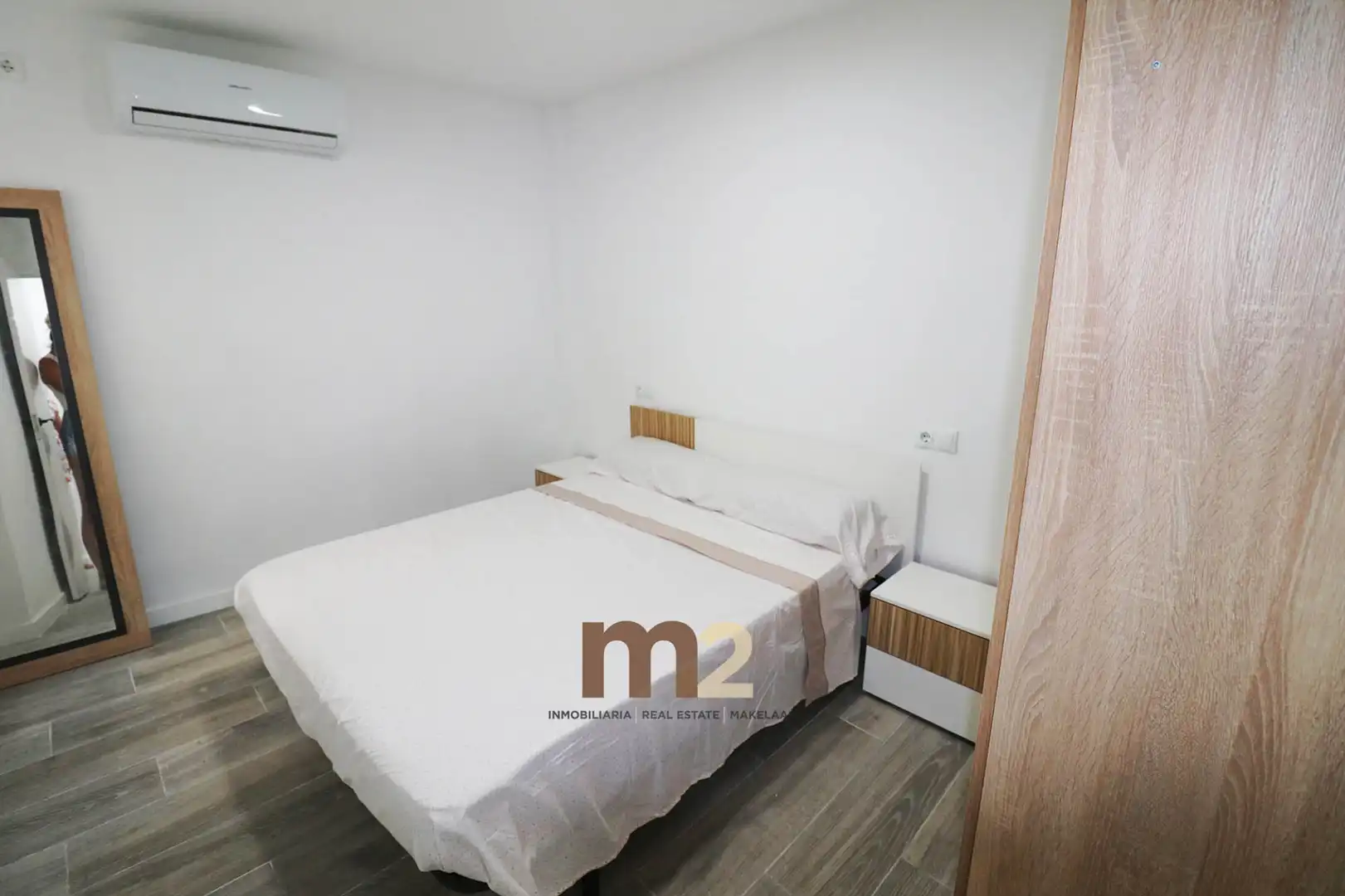 Habitación de Apartamento en venta en Guardamar del Segura con Aire acondicionado, Amueblado y Horno