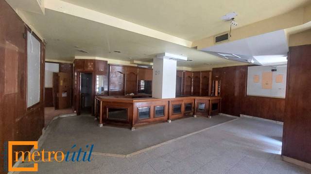 Local comercial en Venta en Calle Doña Petronila en San Esteban - San Cristóbal