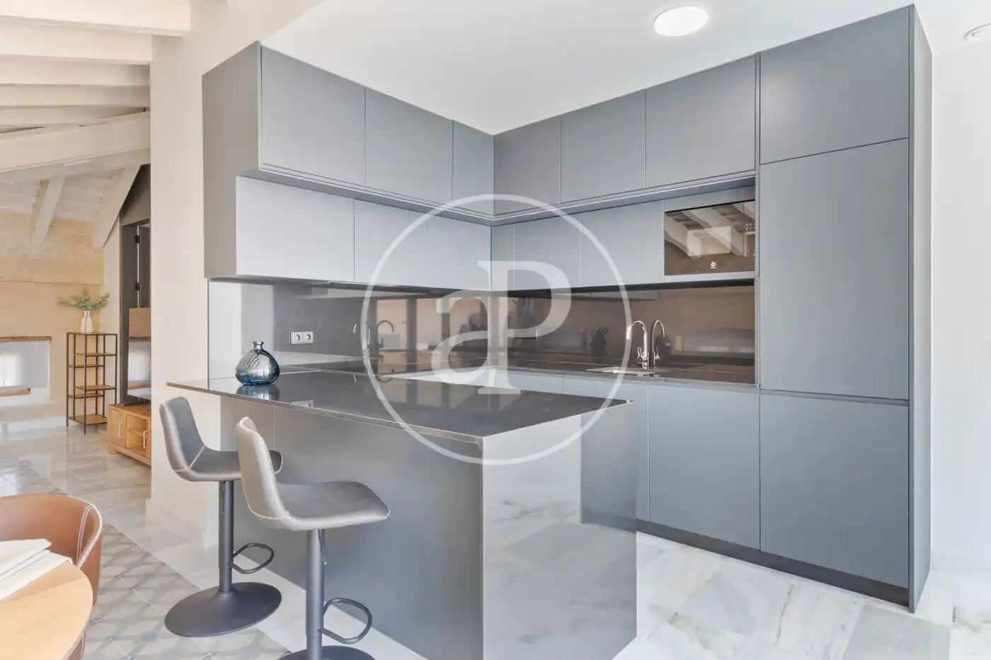 Attic for rent in Calle de Pérez Bayer, Sant Francesc
