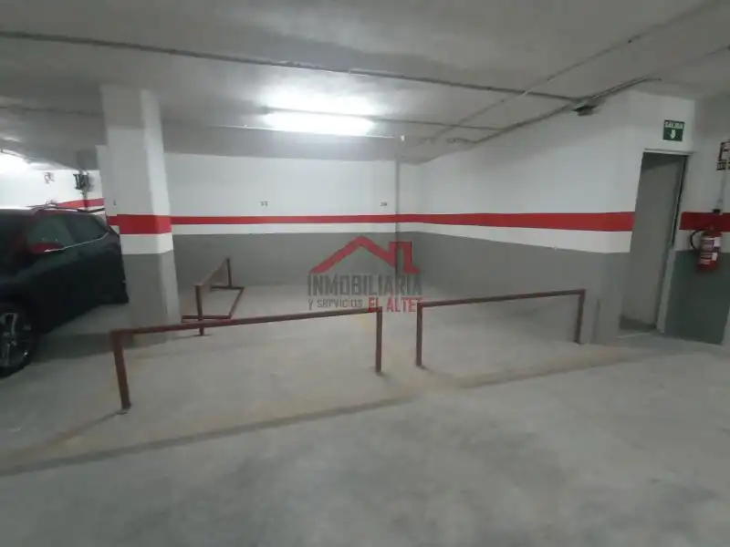 Garage zur Miete in Carrer Armada Espaṅola, 33, El Altet