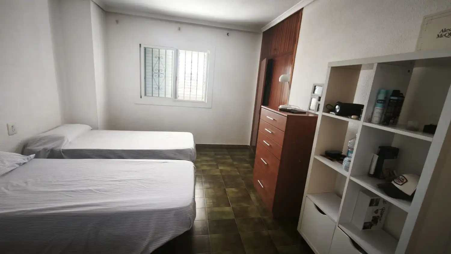 Dormitori de Casa adosada en venda en Benicasim / Benicàssim amb Calefacció, Terrassa i Traster