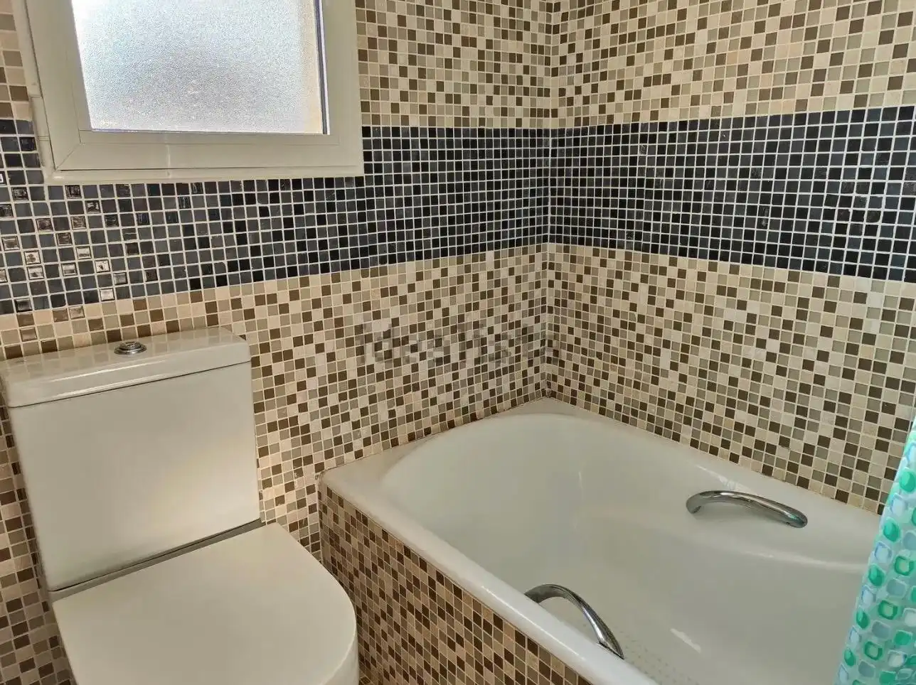 Bany de Apartament en venda en Gandia amb Aire condicionat, Jardí privat i Terrassa