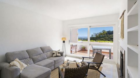 Foto 3 de Planta baja en venta en Los Arqueros - Puerto del Almendro, Benahavís