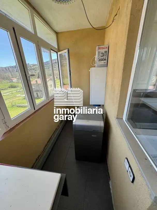 Terrassa de Pis en venda en Merindad de Valdeporres amb Calefacció, Moblat i Balcó