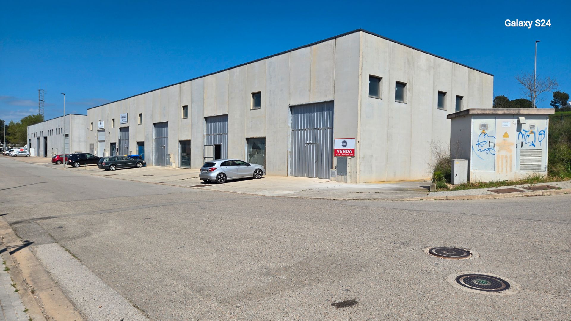 Exterior view of Industrial buildings for sale in La Pera