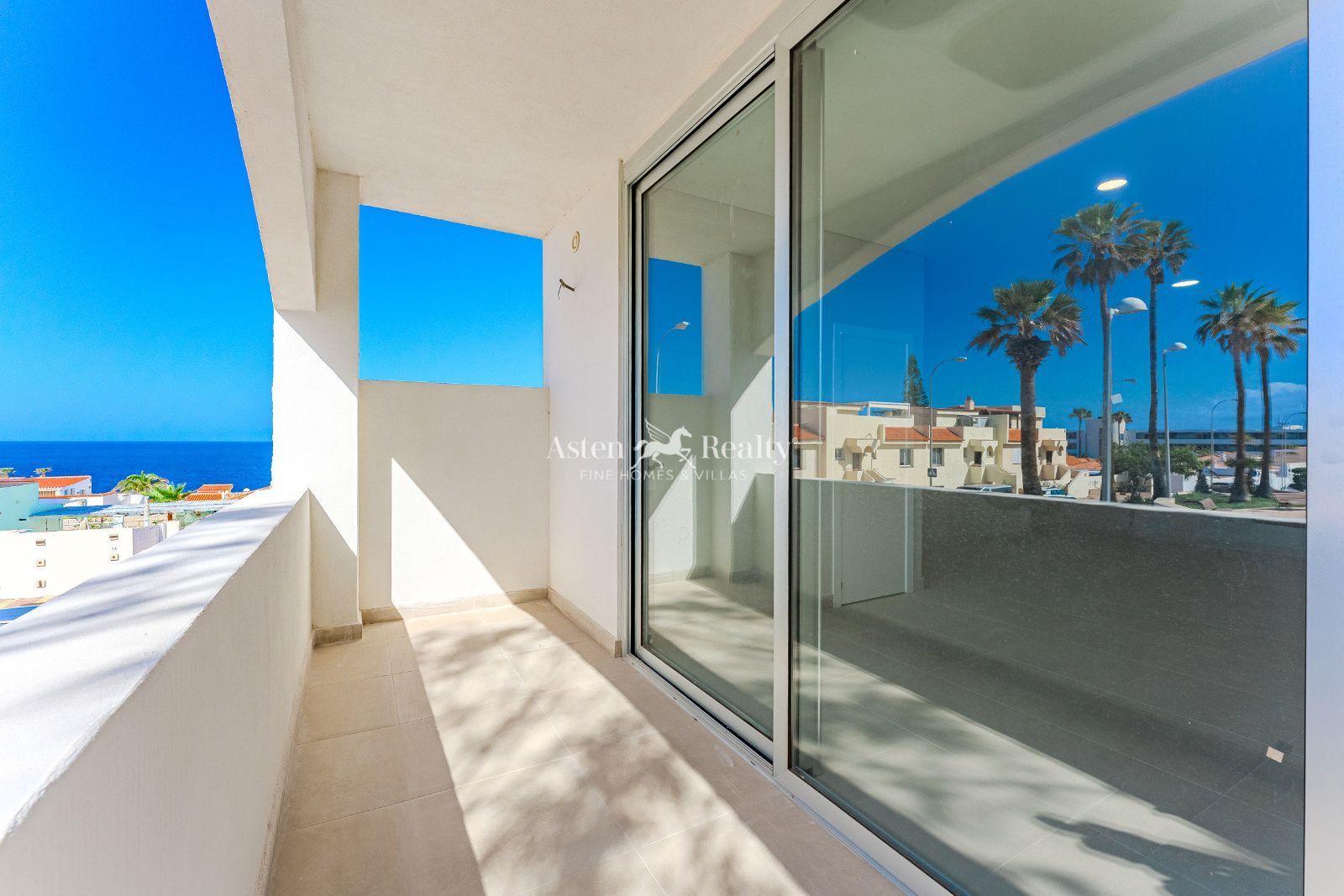 Terrassa de Edifici en venda en Adeje