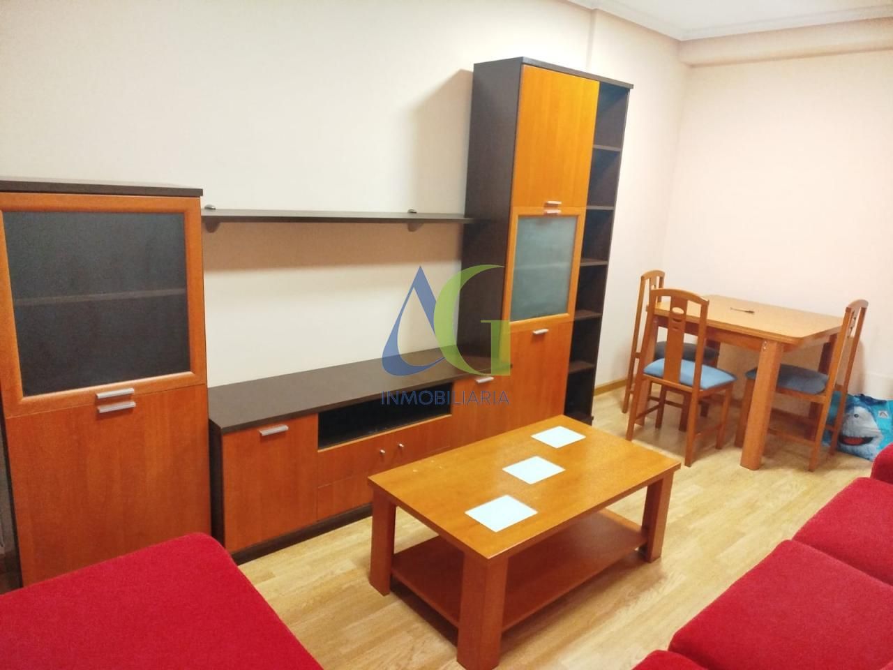 Living room of Flat to rent in Villaquilambre  with Heating, Parquet flooring and Storage room