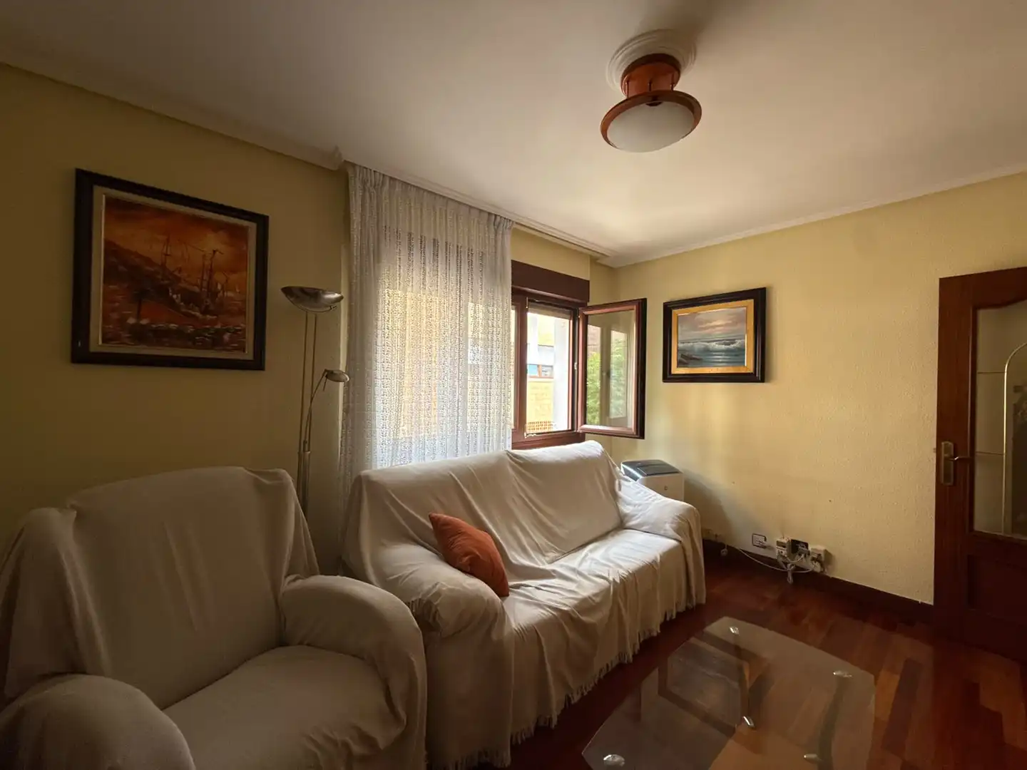 Sala de estar de Piso en venta en Getxo  con Calefacción y Balcón