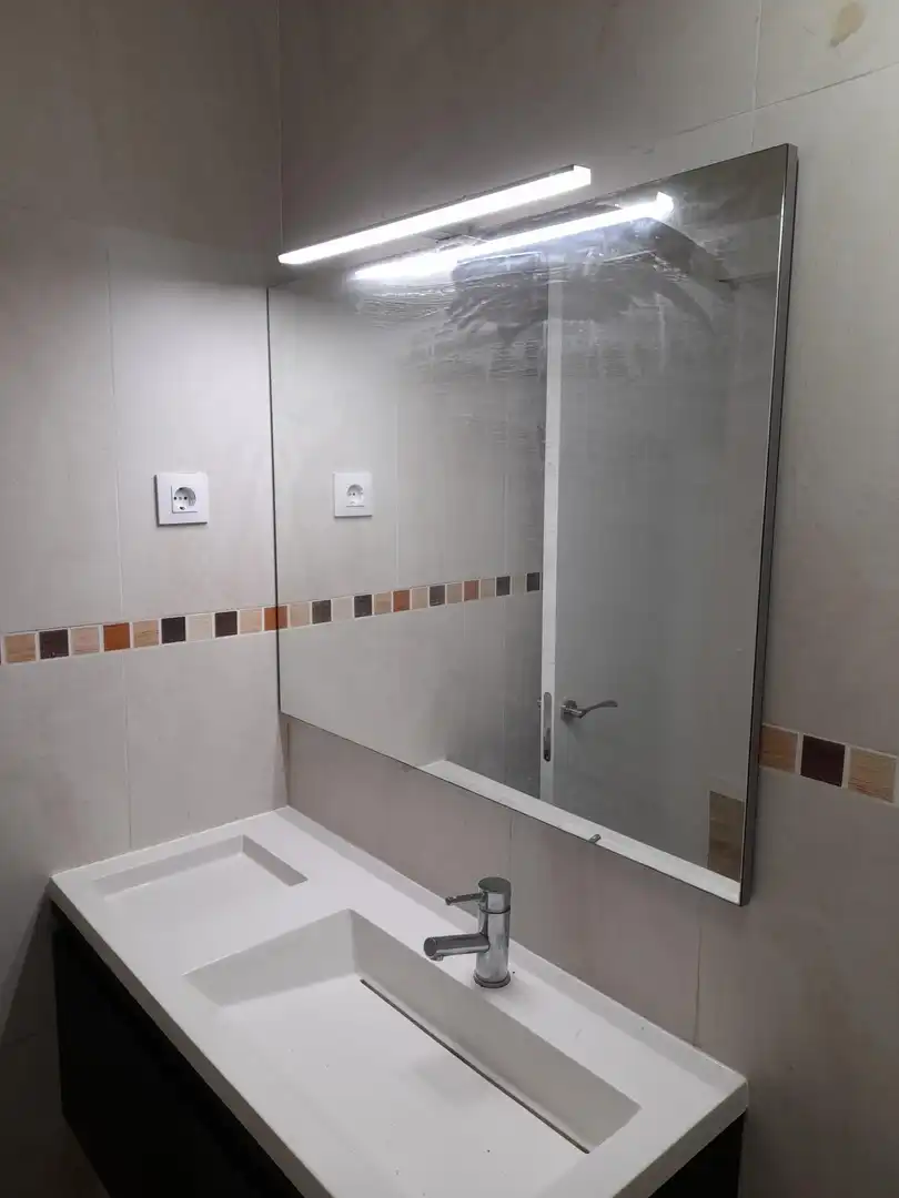 Baño de Planta baja de alquiler en Canet de Mar con Parquet