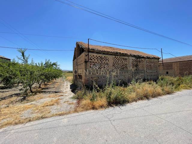 Terreno en Venta en Camino del Cuarto, Fuente Vaqueros, Spain, -1 en Fuente Vaqueros