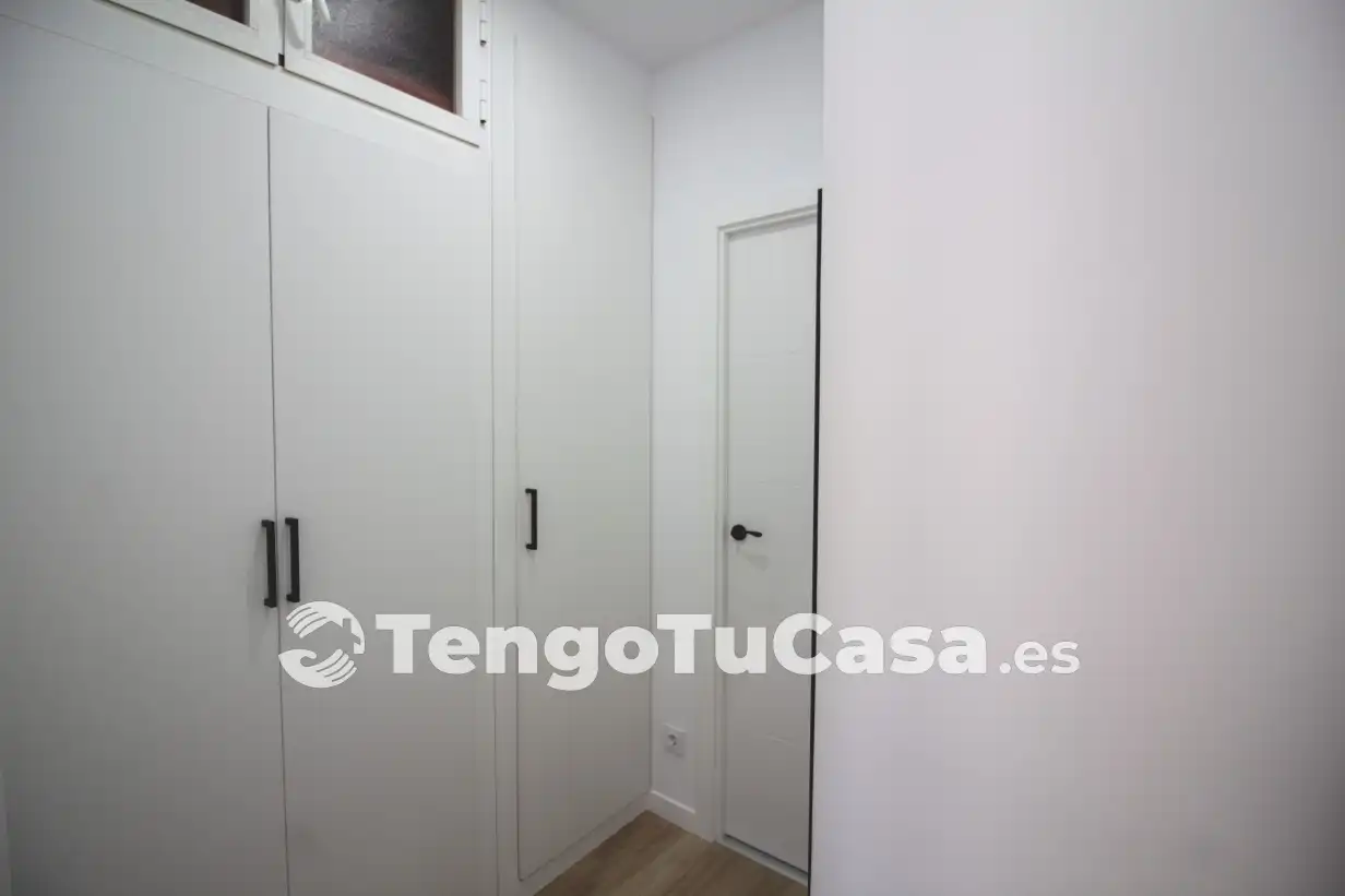 Flat for sale in Madrid  with Air Conditioner, Heating and Parquet flooring