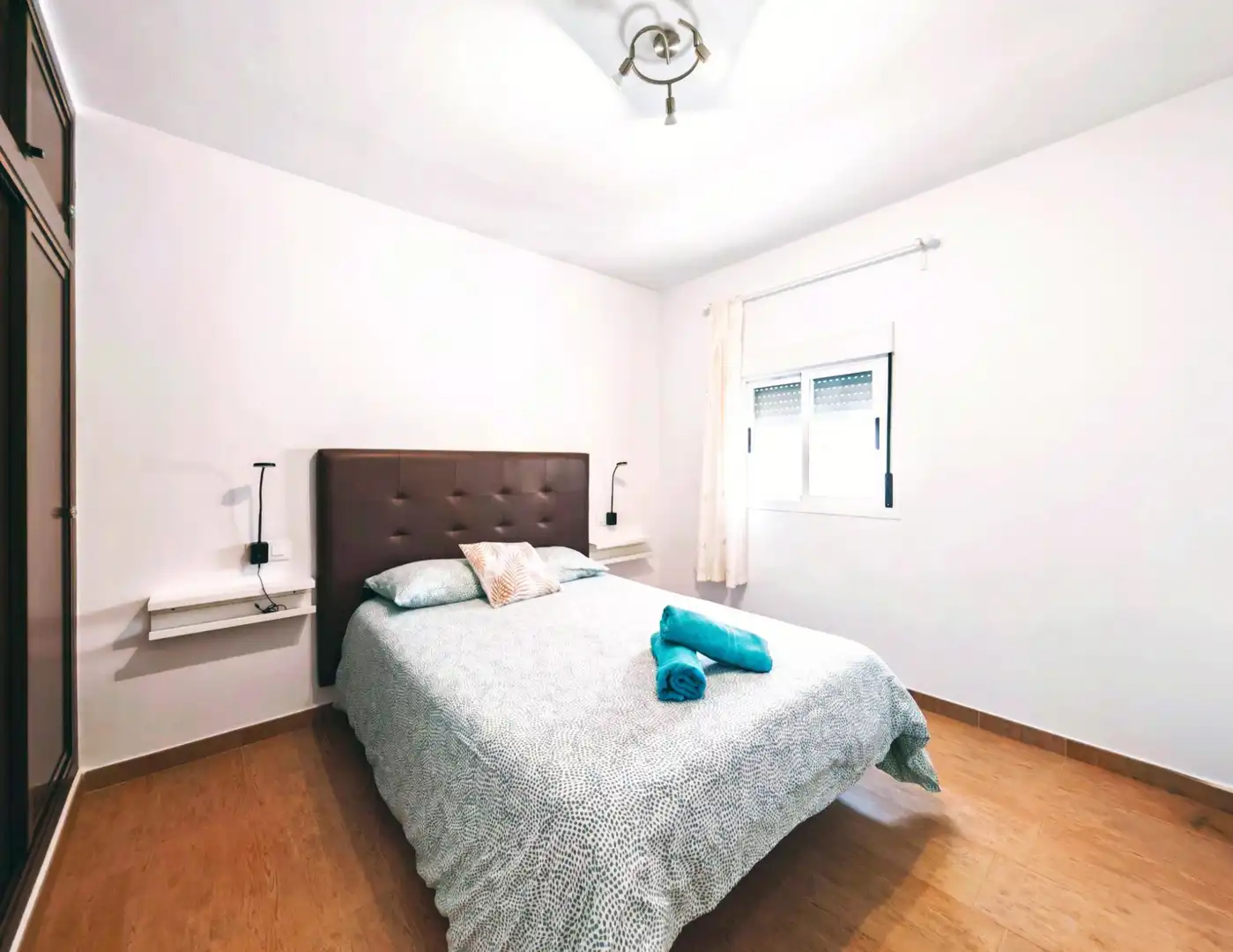 Bedroom of Houses for sale in Vejer de la Frontera  with Air Conditioner, Terrace and Furnished