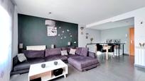 Living room of Duplex for sale in Girona Capital  with Heating, Terrace and Furnished