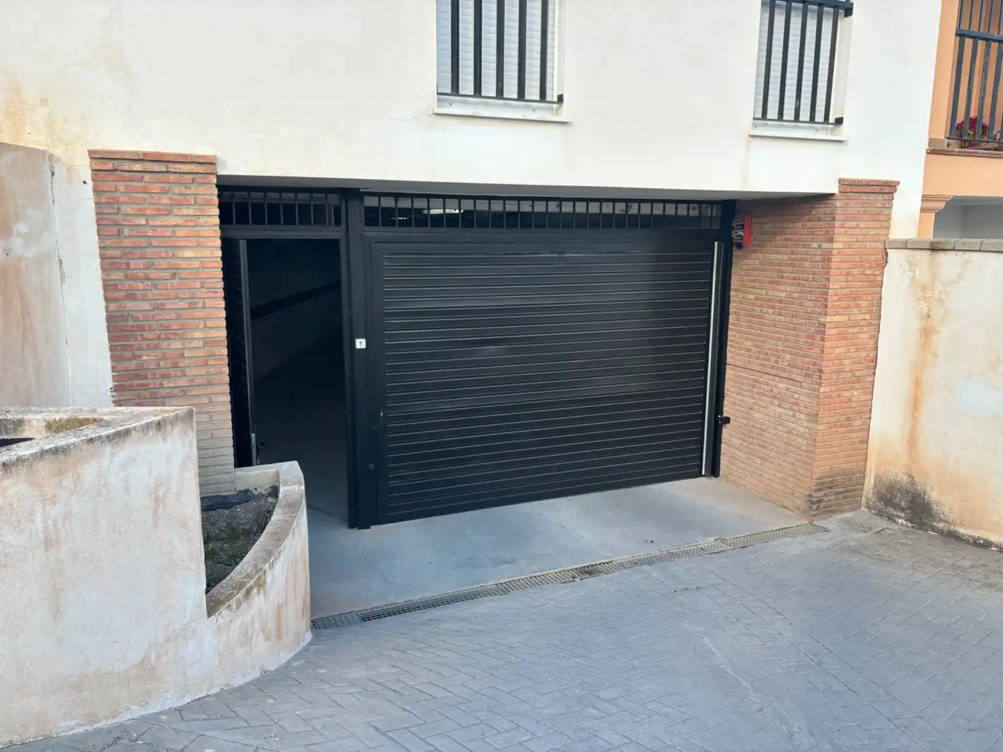 Aparcament amb ascensor en venda a Calle Santa Paula, imagen 5