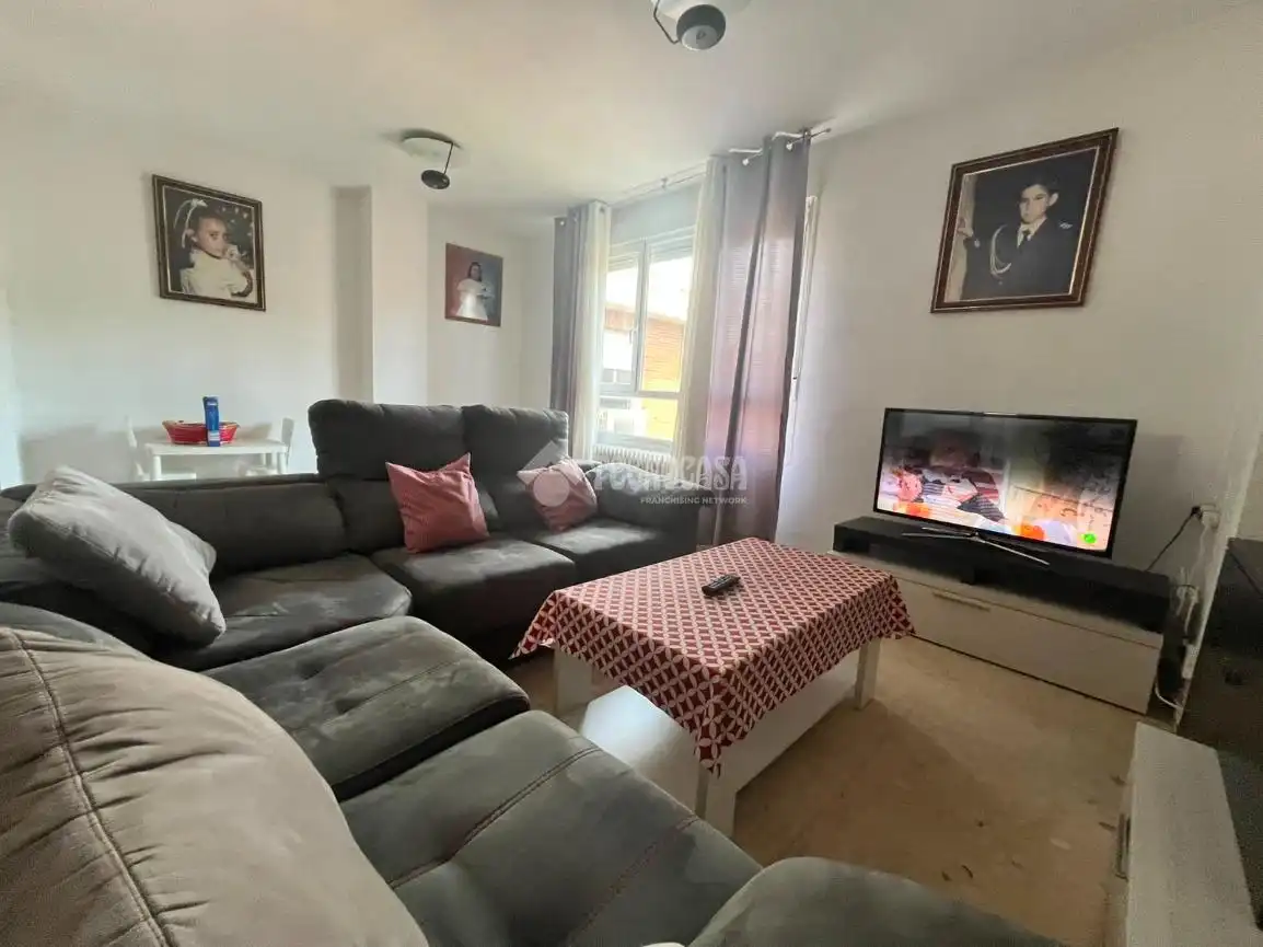 Sala de estar de Piso en venta en Alcalá de Henares con Aire acondicionado