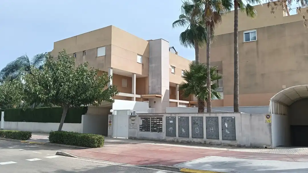 Appartement compact avec terrasse à vendre à Avinguda Arnau Bosquets 9, imagen 7