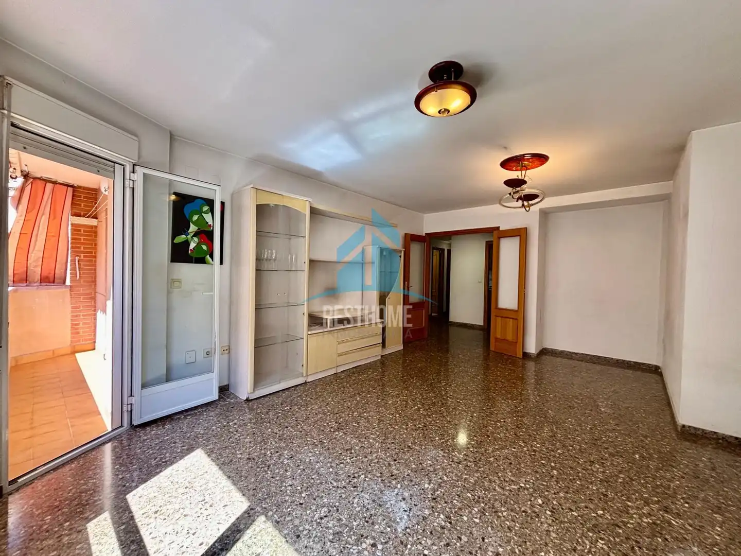 Appartamento con terrazza in vendita a Calle LLUIS VIVES, imagen 4