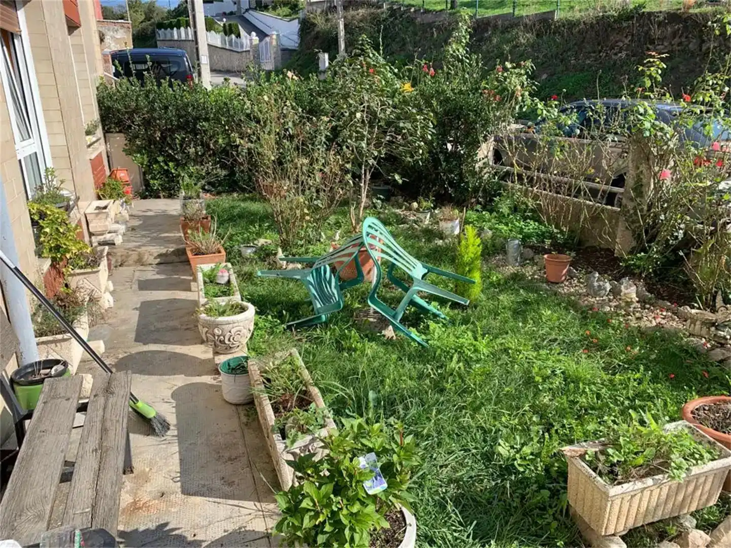 Jardín de Planta baja en venta en Lena con Jardín privado, Trastero y Amueblado
