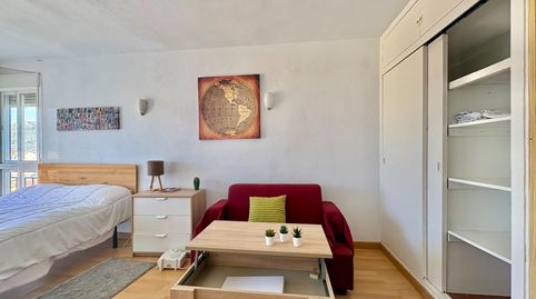 Foto 4 de Piso en venta en Calle Hermanos Alvarez Quintero, La Cala del Moral, Rincón de la Victoria