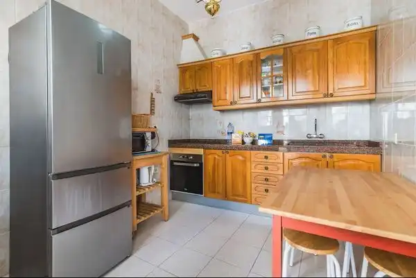 Cocina de Piso en venta en Vega de San Mateo con Terraza, Trastero y Amueblado