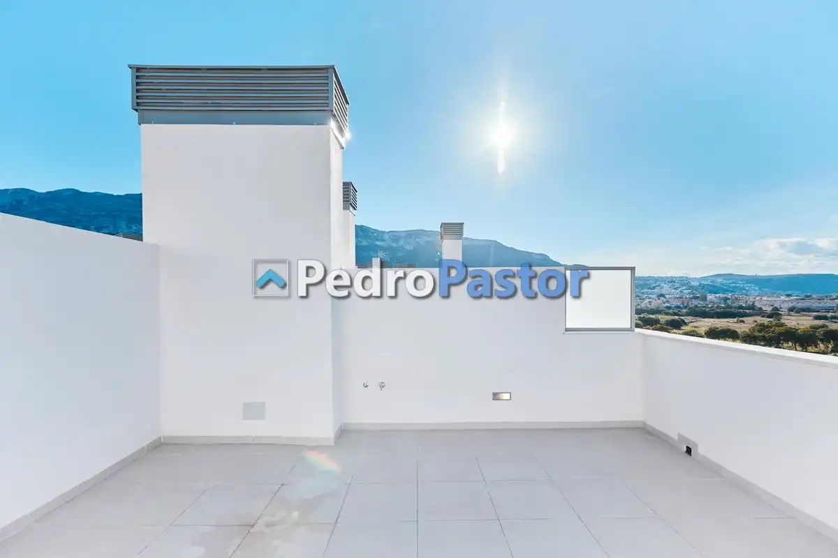 Terrasse von Dachboden zum Verkauf in Dénia mit Klimaanlage, Heizung und Privatgarten
