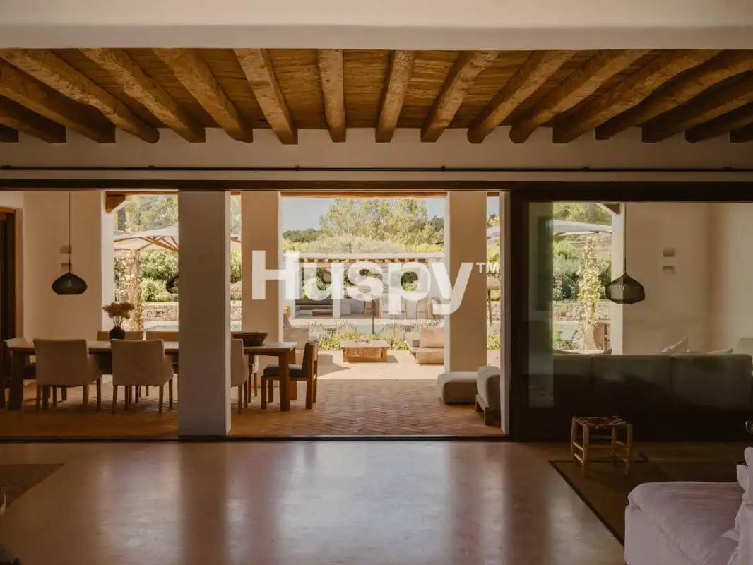 Casa con terraza en venta en Santa Gertrudis, imagen 13