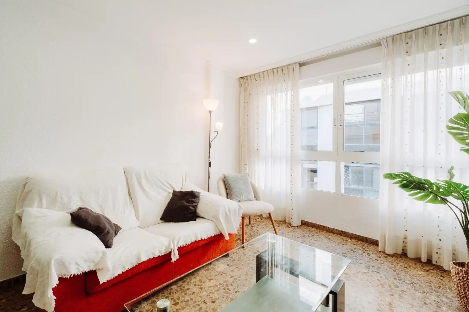 Wohnzimmer von Wohnung zum Verkauf in Alicante / Alacant mit Klimaanlage, Heizung und Terrasse