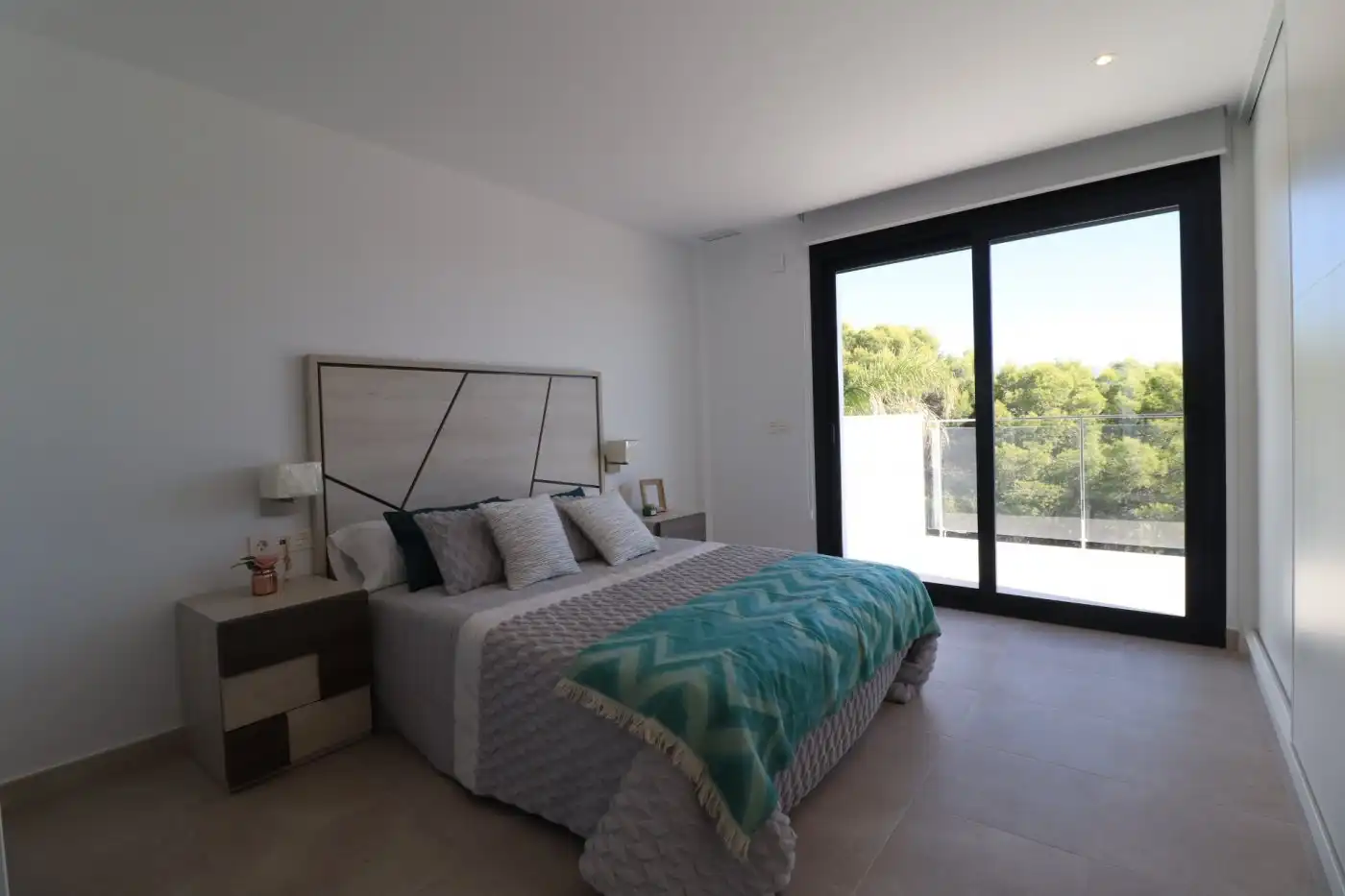 Bedroom of Houses for sale in La Nucia  with Air Conditioner, Private garden and Terrace