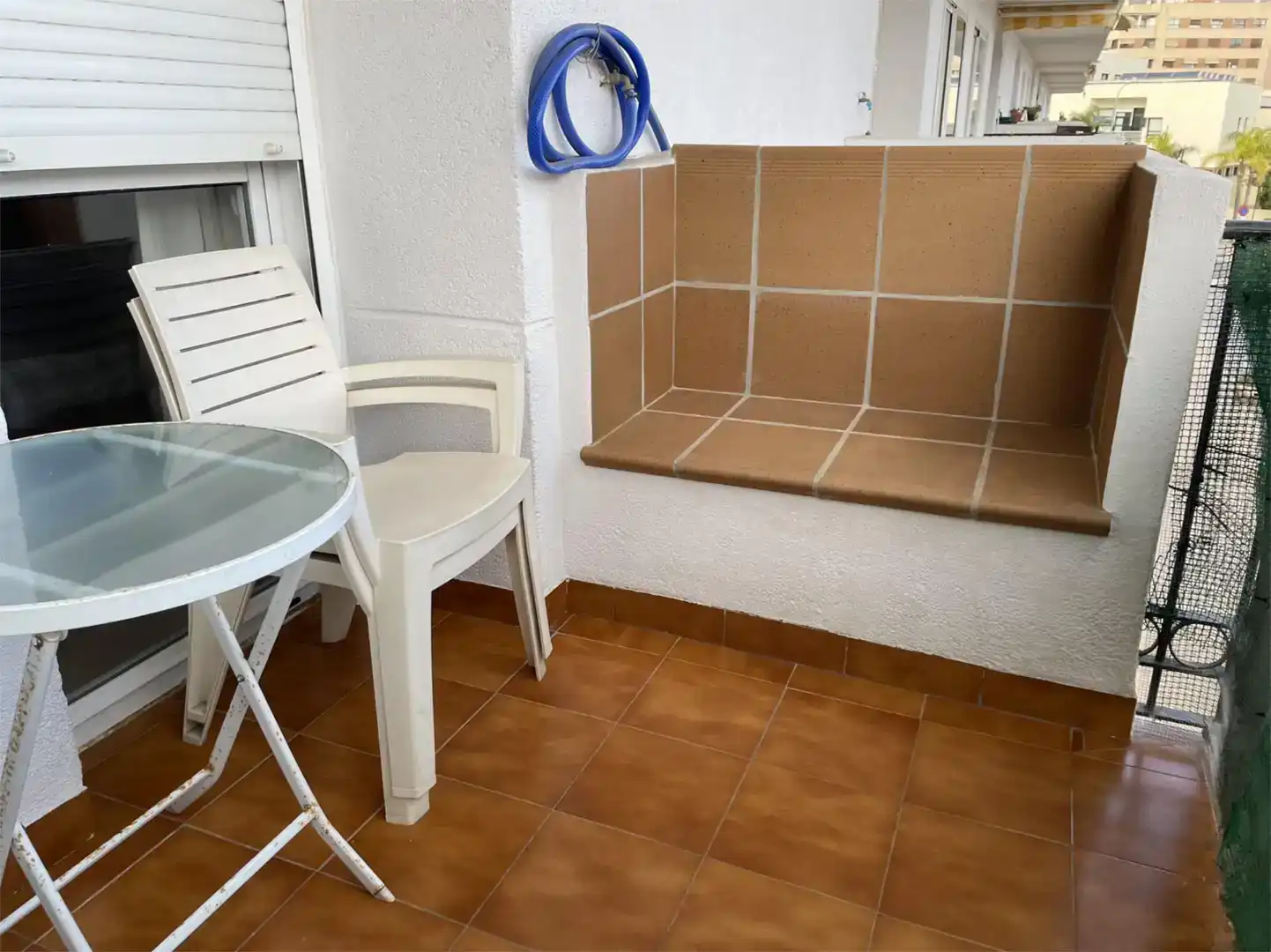 Terrassa de Apartament per a compartir en Torremolinos amb Aire condicionat, Moblat i Balcó