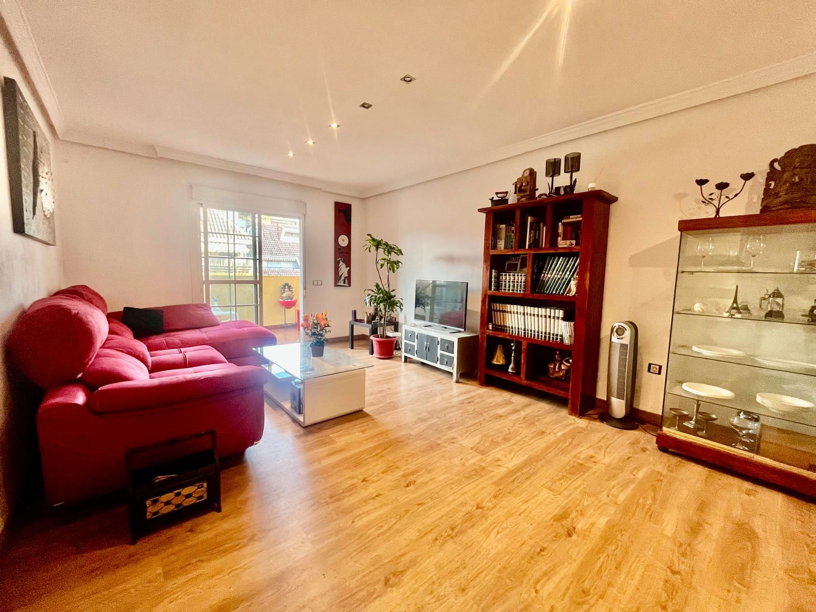 Living room of Flat for sale in Roquetas de Mar  with Parquet flooring, Terrace and Storage room