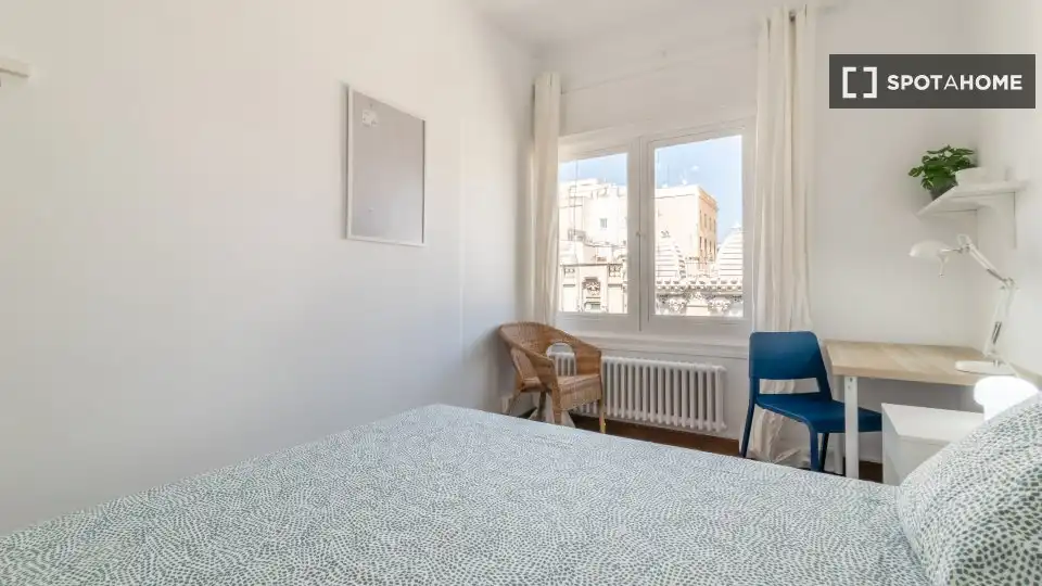 Schlafzimmer von Wohnung zur untervermieten in Barcelona mit Klimaanlage, Heizung und Möbliert
