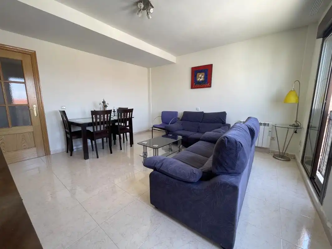 Sala de estar de Dúplex en venta en Recas con Calefacción, Terraza y Trastero