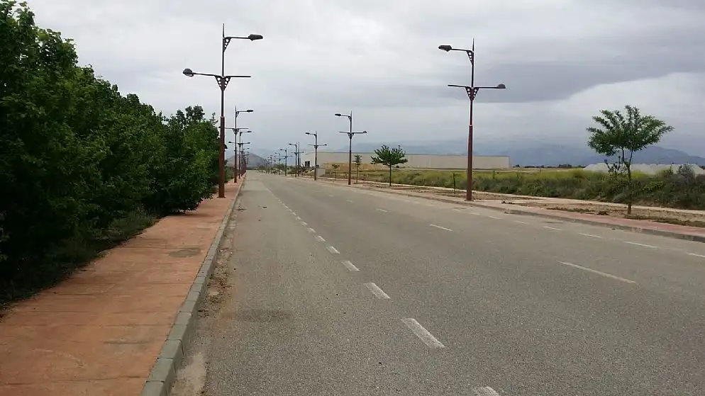 Vista exterior de Terreno en venta en Granada
